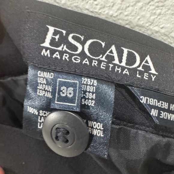 Vintage Escada by Margaretha Ley 100% Wool Black Pencil Skirt Size 36 - Picture 13 of 15